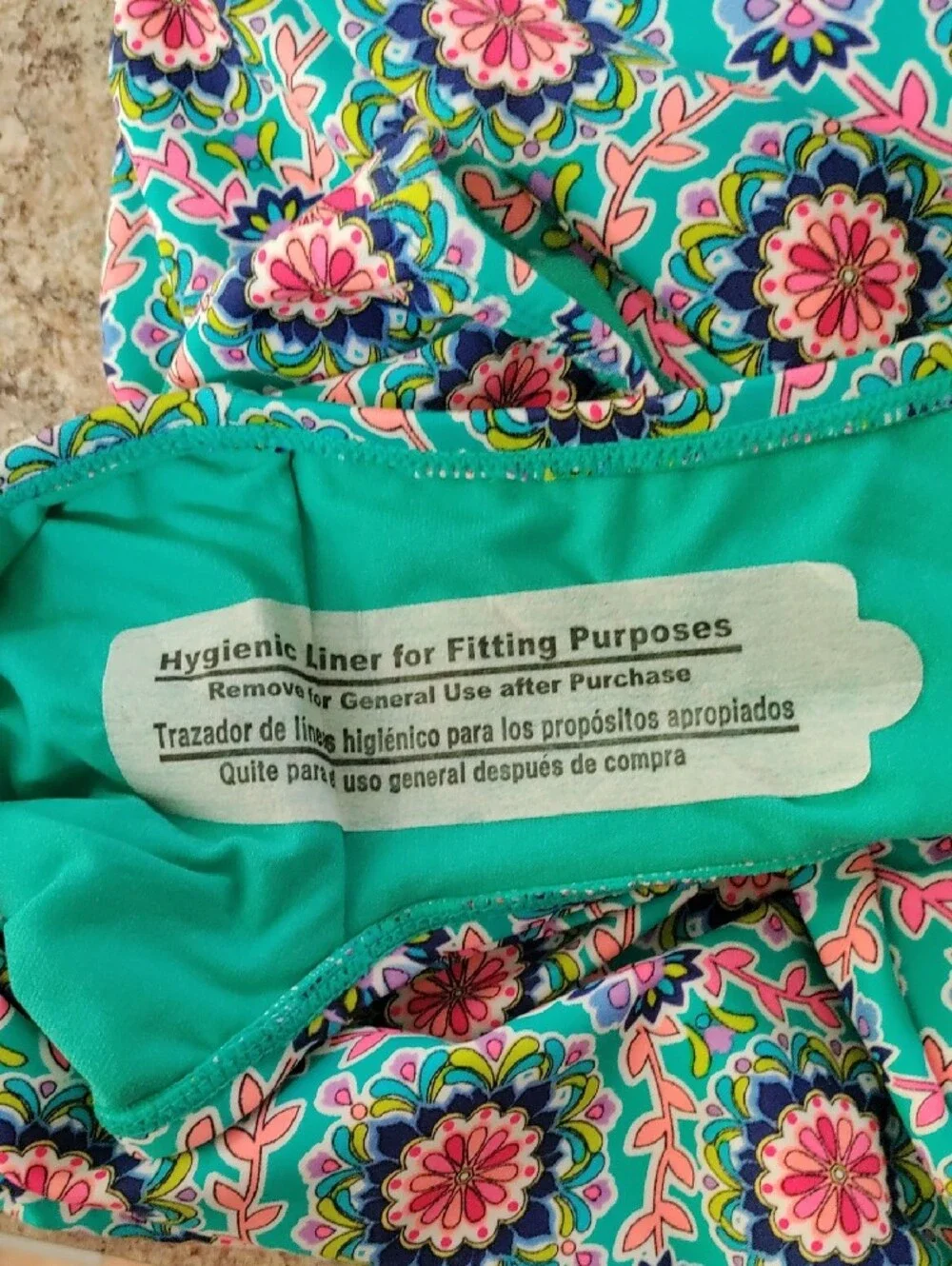 I135 Catalina Moroccan Mandala Cross-Back One-Piece Swimsuit 1X 16W NWT